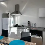 Oda ve Kahvaltı Demeure Des Dentelles Avec Parking Gratuit